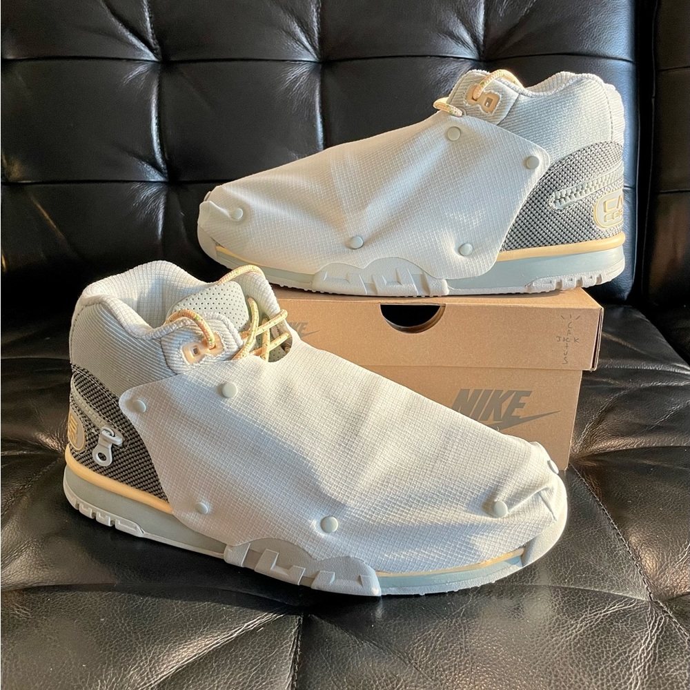 NEW Nike Air Trainer 1 SP Travis Scott Grey Haze (Size Men’s 10) AUTHENTIC